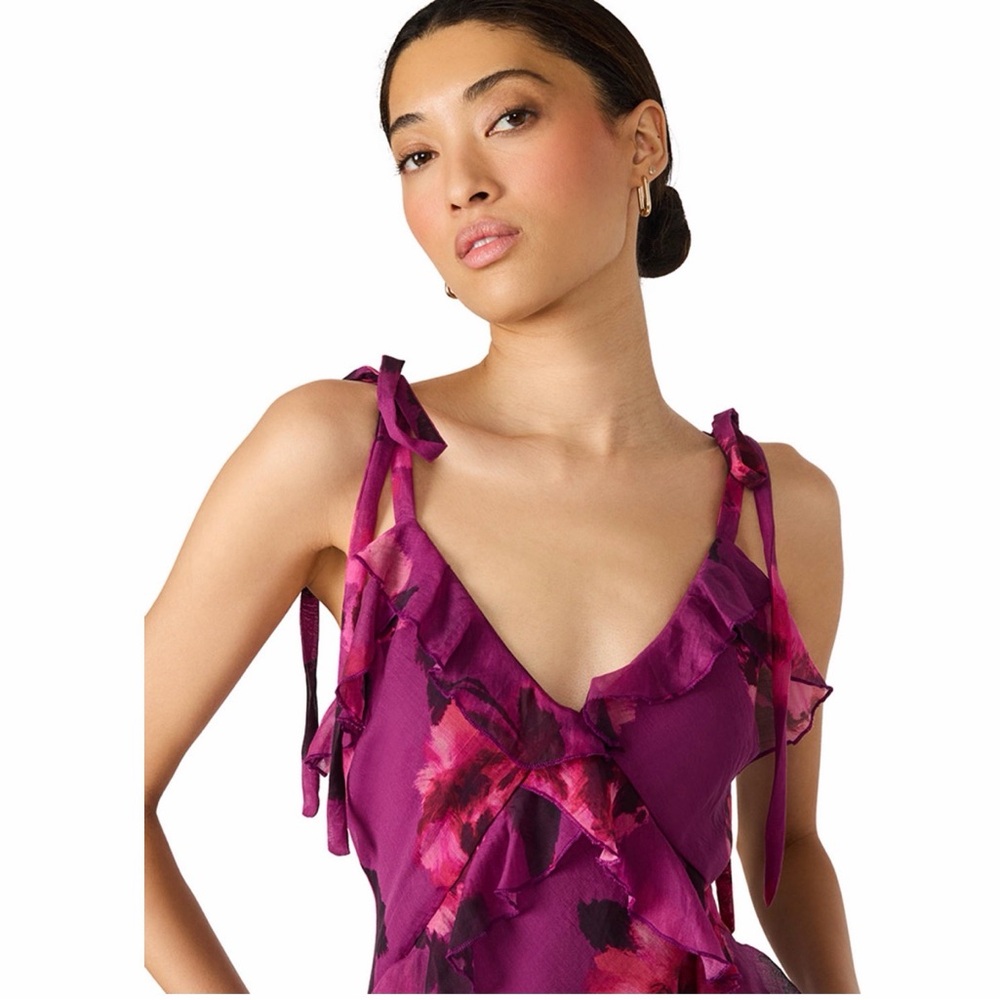 NWT Women’s Steve Madden Adalina V-Neck Midi Dress - Picture 2 of 7